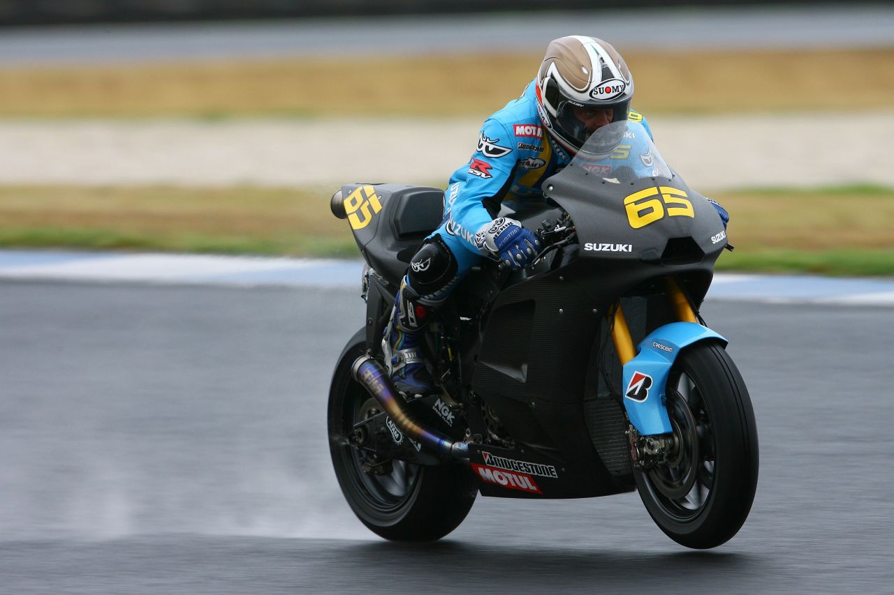 Essais des suzuki Moto GP à IRTA et Jerez